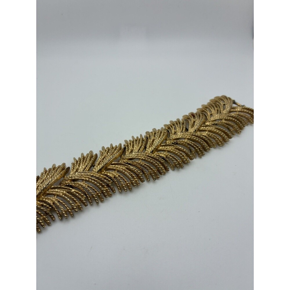 1964 Sarah Coventry CELESTIAL SPRAY Gold Tone Bracelet Marked 7.5" Vintage